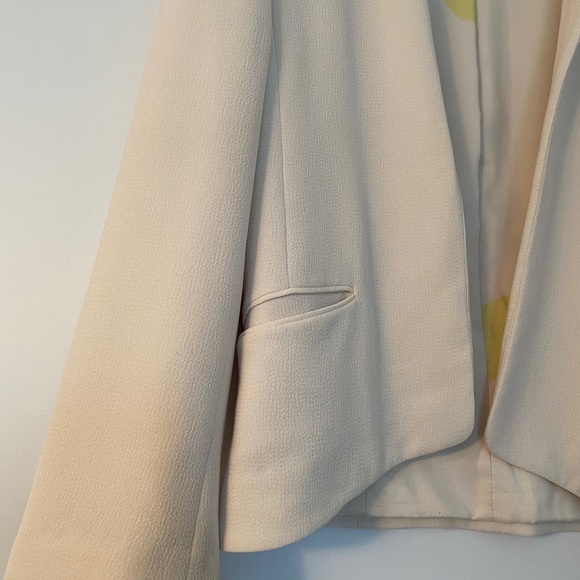 Aritzia Wilfred Open Blazer Cream Open Front Size 2 - Picture 2 of 6